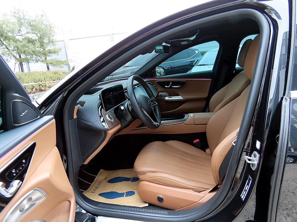 Mercedes Benz E class - Vista 5