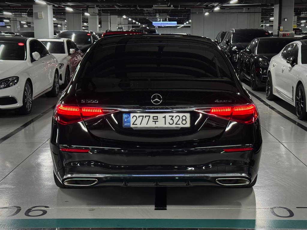 Mercedes Benz S Class - Vista 4