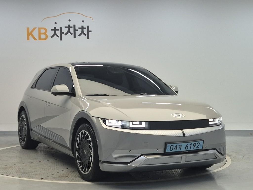 HYUNDAI Ioniq 5 - Vista 4