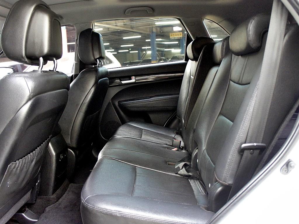 KIA Sorento - Vista 7