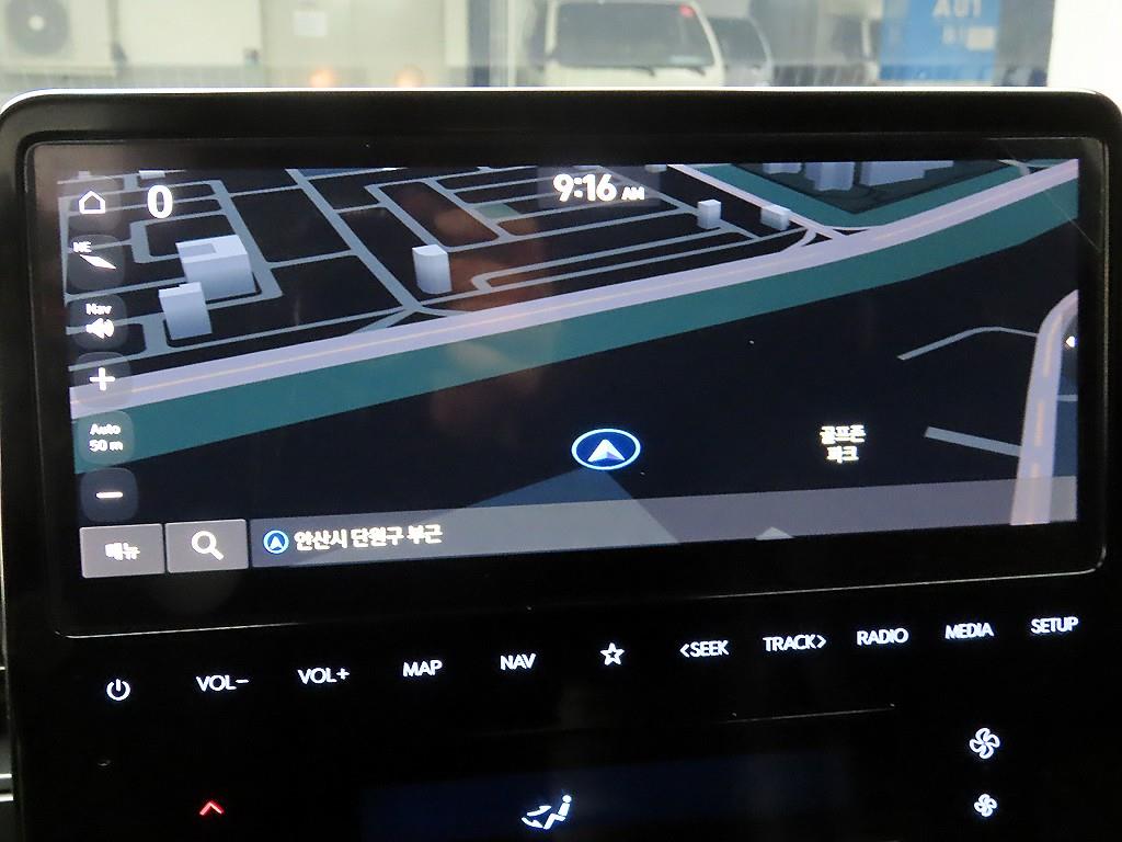 HYUNDAI Staria - Vista 9