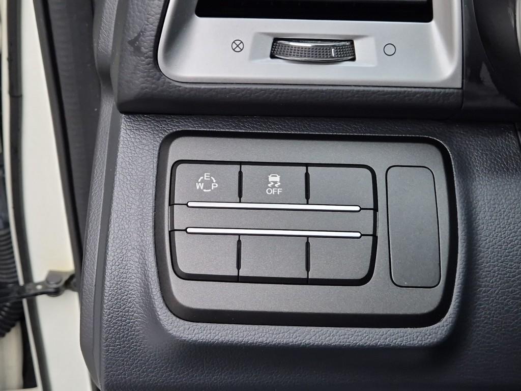 Ssangyong Tivoli - Vista 8