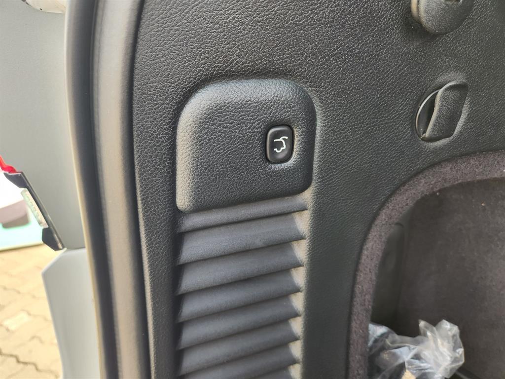 Jeep Cherokee - Vista 6