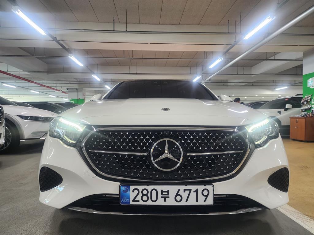 Mercedes Benz E class 2025 Blanco - Importación desde Corea - HF Imports Iquique - Foto 1