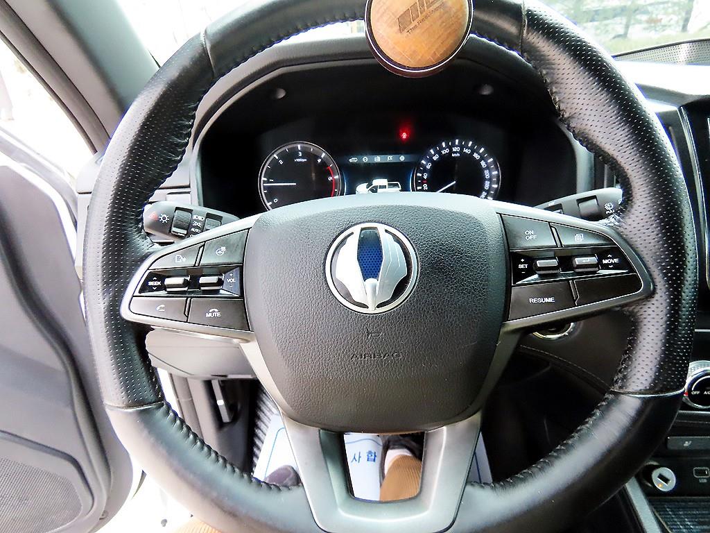 Ssangyong Rexton - Vista 8