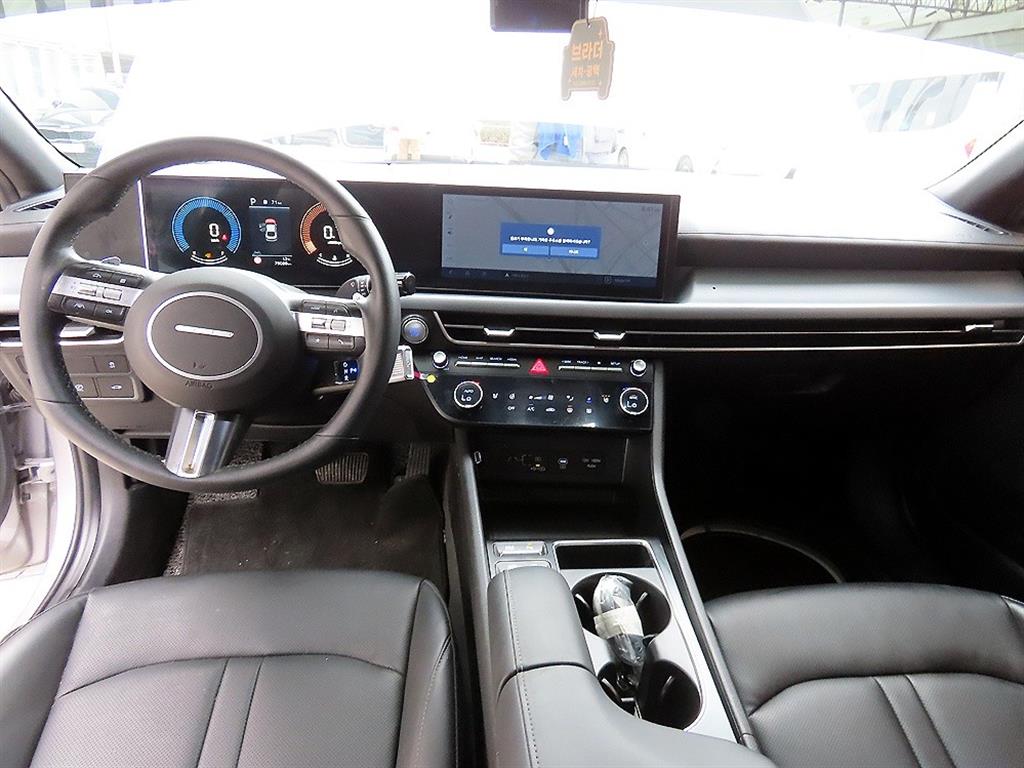 HYUNDAI Sonata - Vista 7