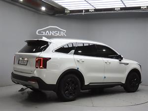 KIA Sorento - Vista 8