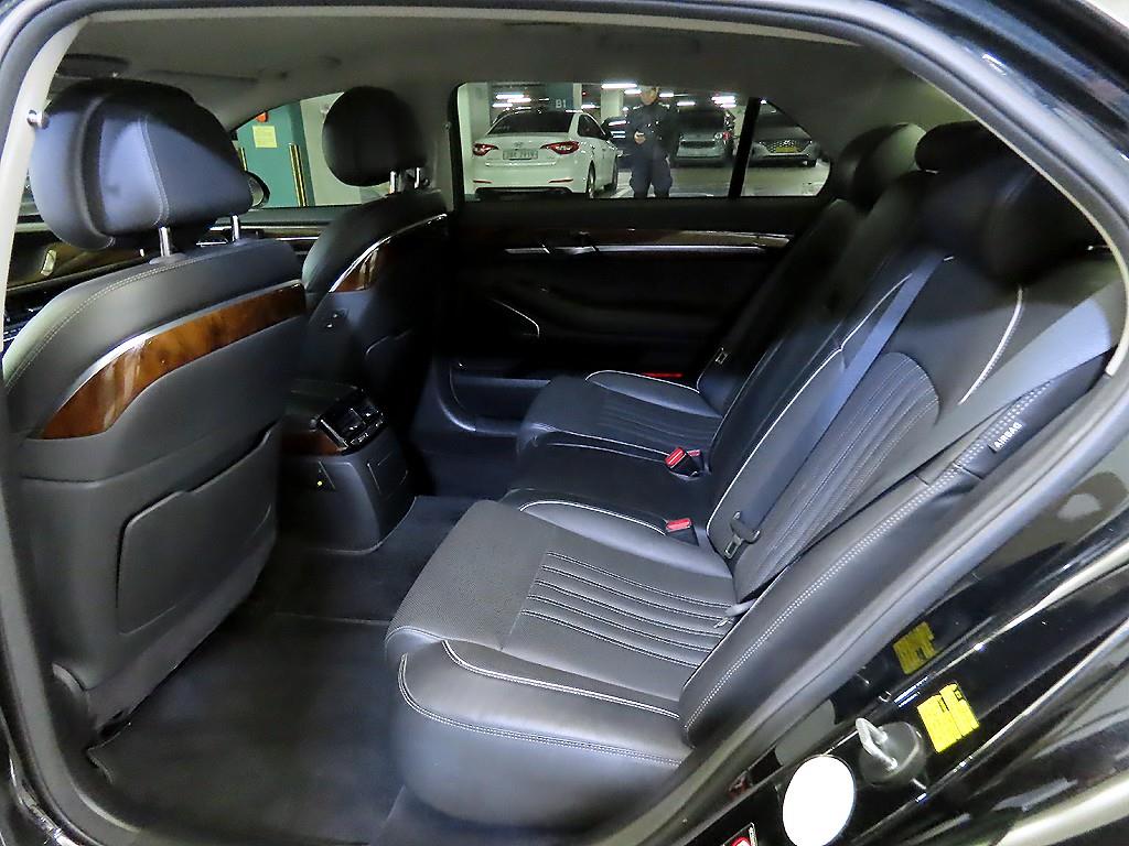 Genesis EQ900 - Vista 7