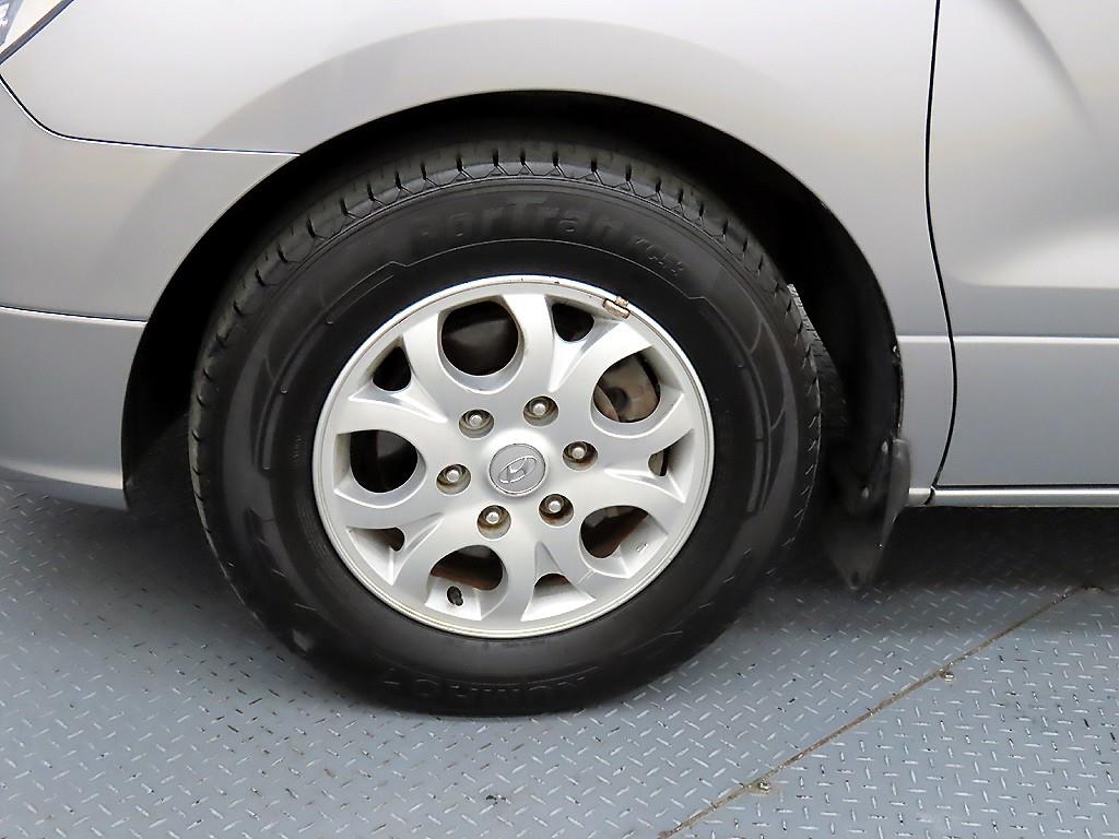 HYUNDAI Starex 2014 Plateado - Importación desde Corea - HF Imports Iquique - Foto 20