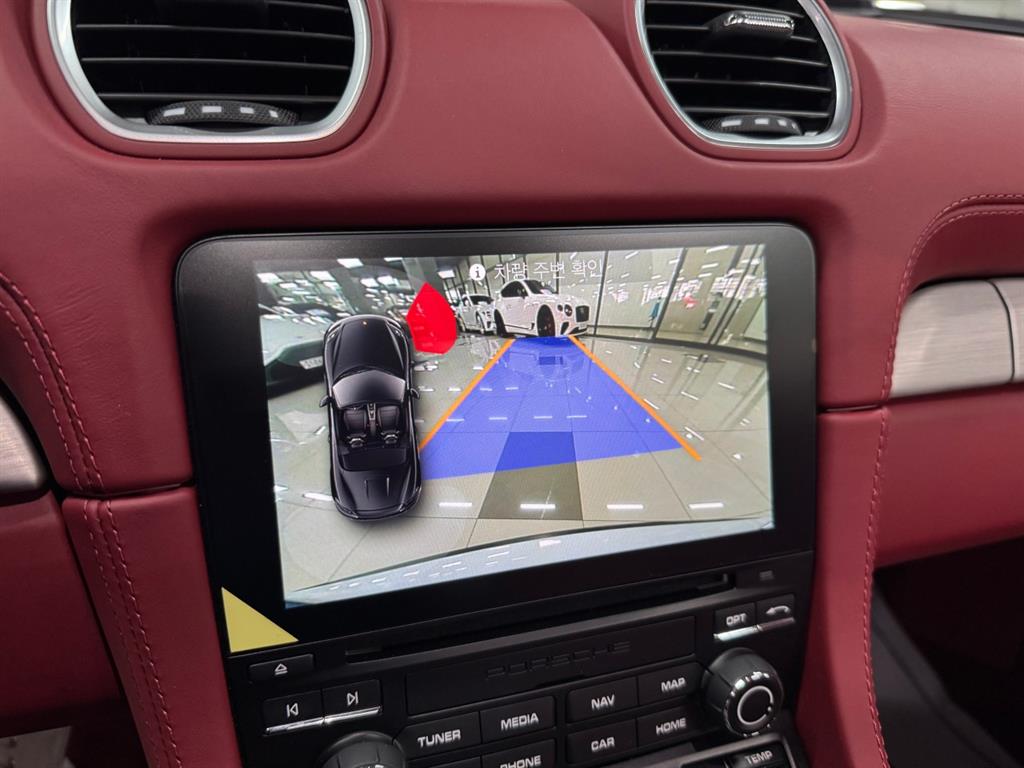 Porsche 718 - Vista 11