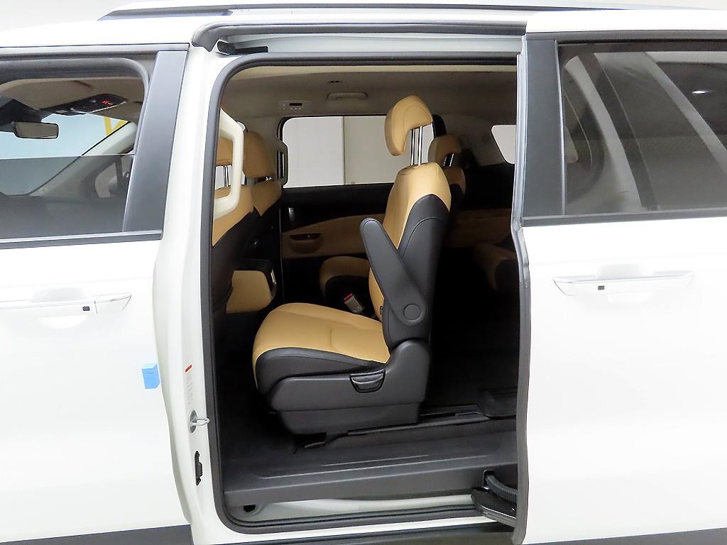 KIA Carnival 2023 Blanco - Importación desde Corea - HF Imports Iquique - Foto 14