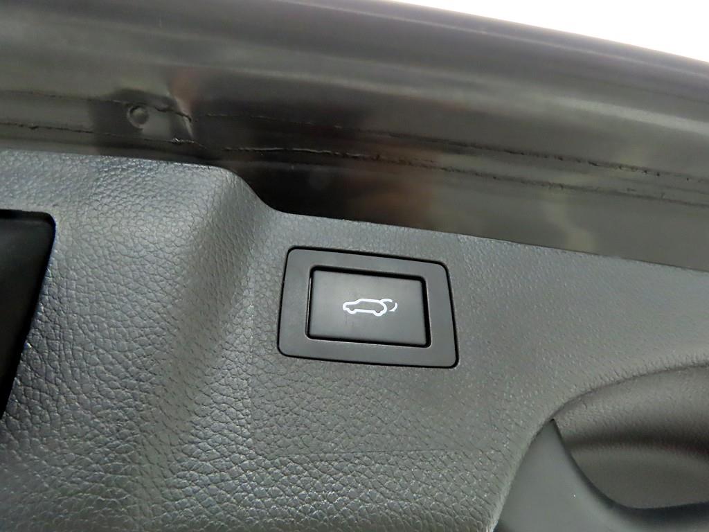 HYUNDAI Santa Fe 2018 Negro - Importación desde Corea - HF Imports Iquique - Foto 16