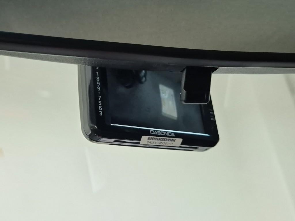 Ssangyong Tivoli - Vista 6