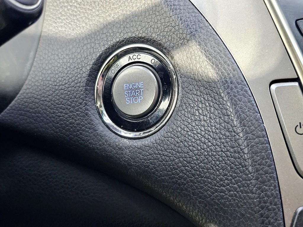 HYUNDAI Grandeur 2012 Blanco - Importación desde Corea - HF Imports Iquique - Foto 13