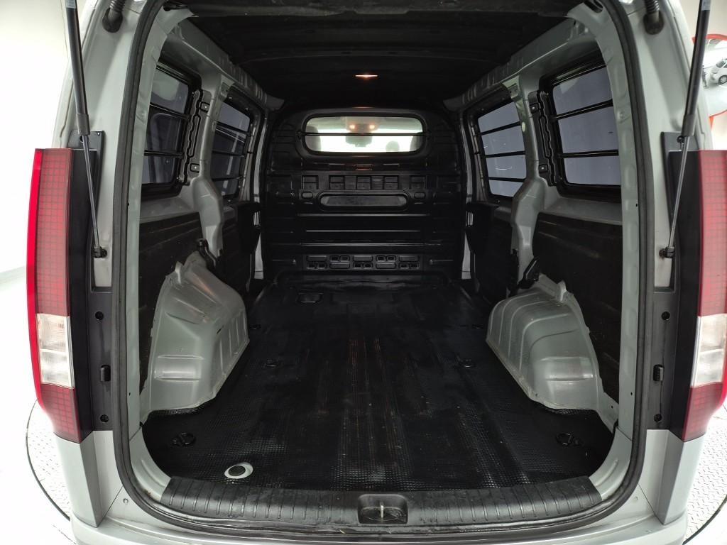 HYUNDAI Staria 2022 Gris - Importación desde Corea - HF Imports Iquique - Foto 17