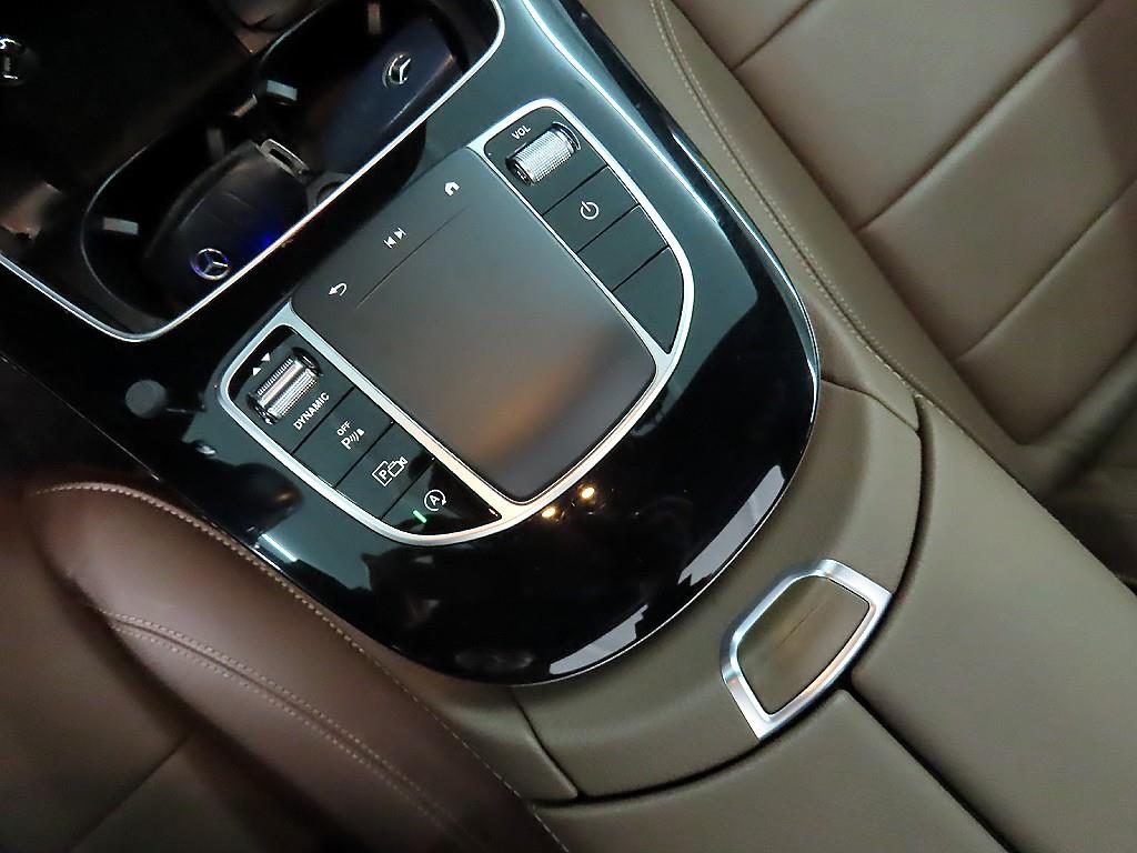 Mercedes Benz E class 2021 - Importación desde Corea - HF Imports Iquique - Foto 13