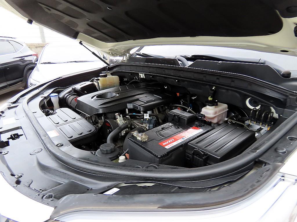 Ssangyong Rexton 2019 Blanco - Importación desde Corea - HF Imports Iquique - Foto 19