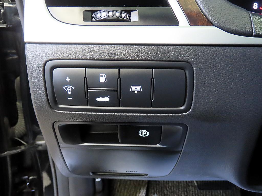 HYUNDAI Genesis 2016 Negro - Importación desde Corea - HF Imports Iquique - Foto 14