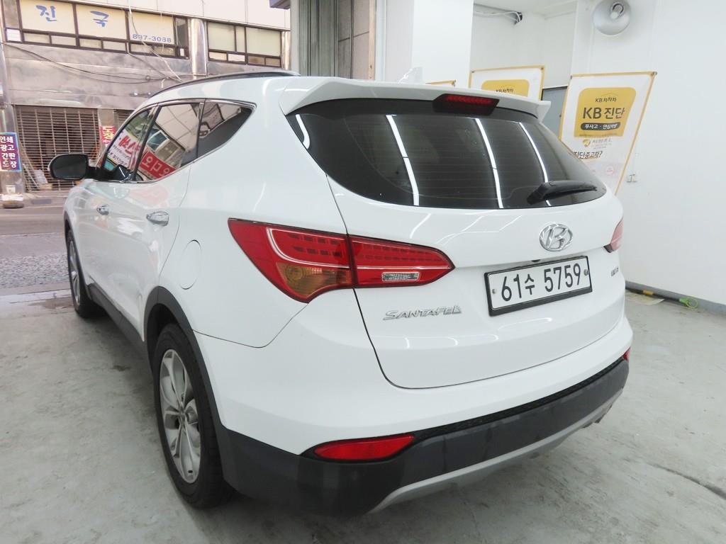 HYUNDAI Santa Fe - Vista 4