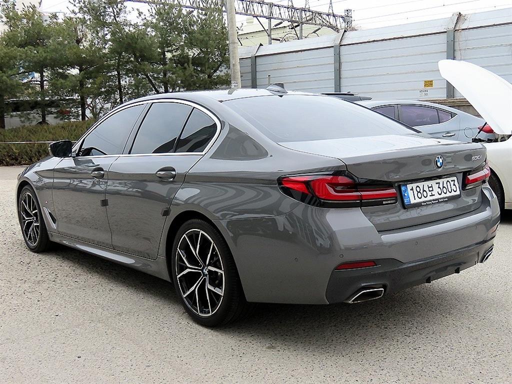 BMW 5 Series - Vista 3