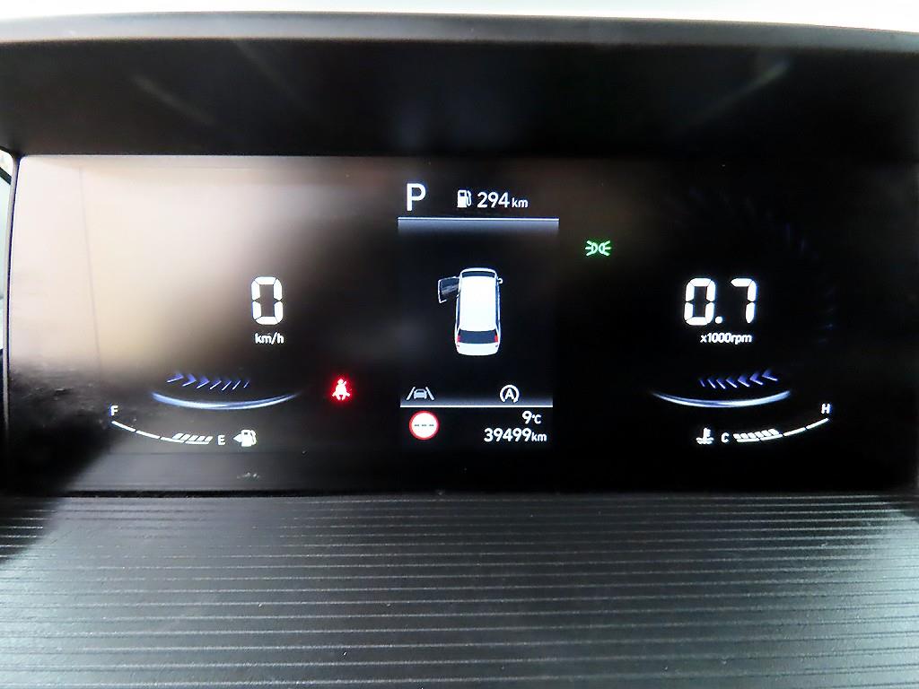 HYUNDAI Staria - Vista 8