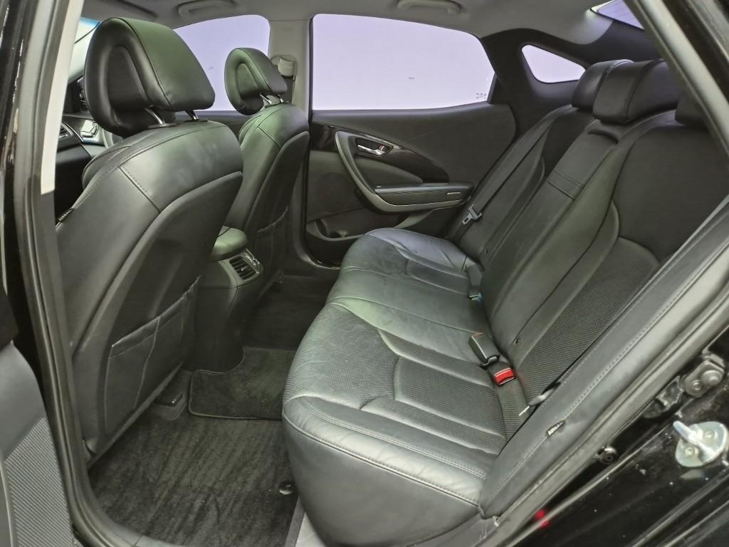 HYUNDAI Grandeur - Vista 12