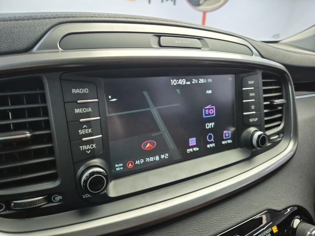 KIA Sorento - Vista 12