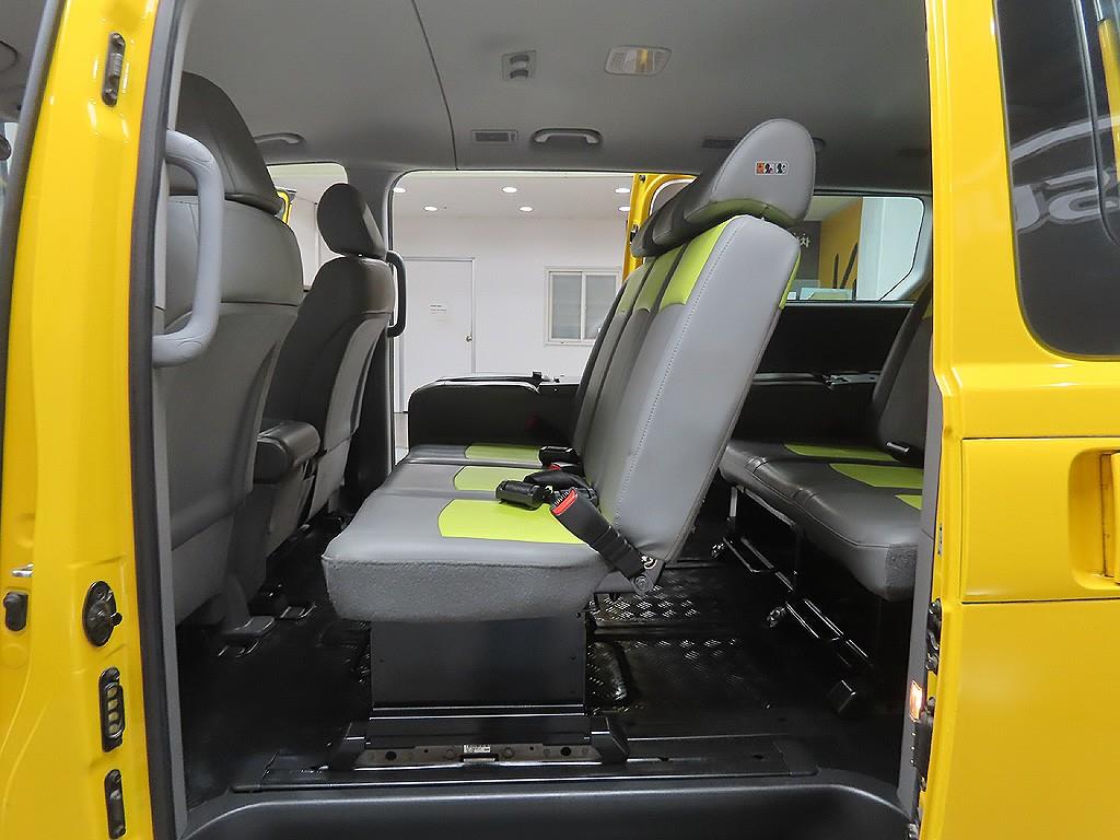 HYUNDAI Starex 2019 Amarillo - Importación desde Corea - HF Imports Iquique - Foto 9
