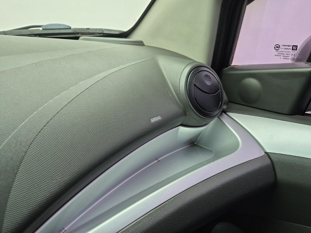 Chevrolet Spark 2013 Plateado - Importación desde Corea - HF Imports Iquique - Foto 18