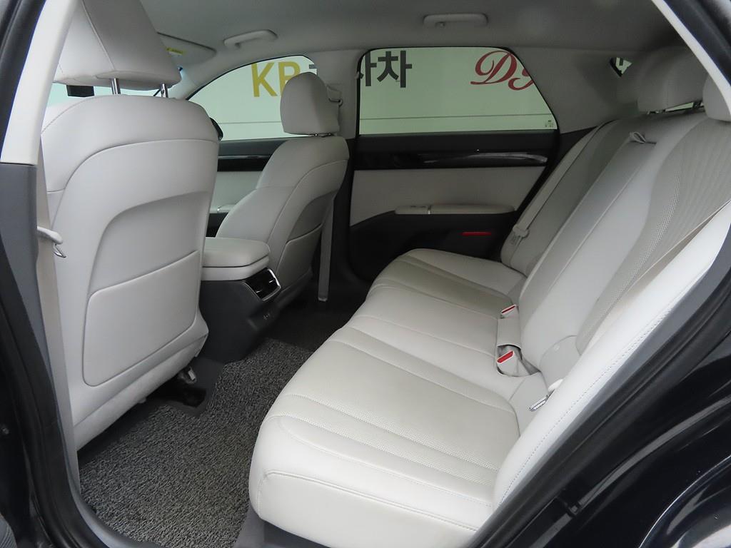 HYUNDAI Grandeur - Vista 6