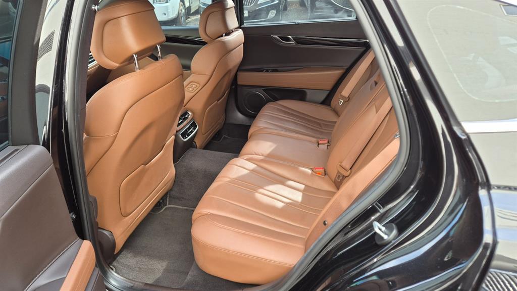 Genesis G80 - Vista 6