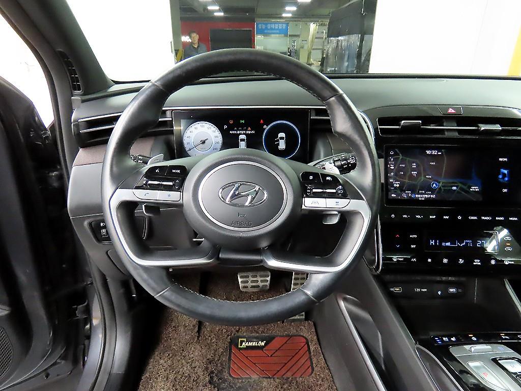 HYUNDAI Tucson - Vista 9