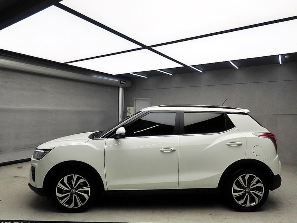 Ssangyong Tivoli - Vista 4