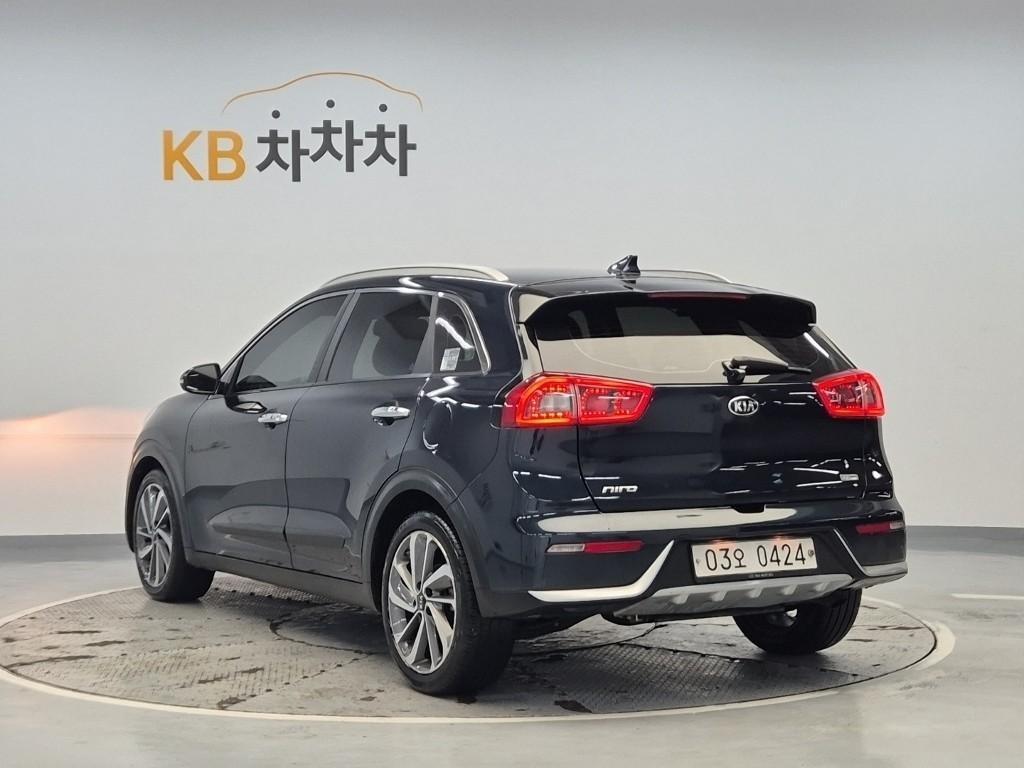 KIA Niro - Vista 2