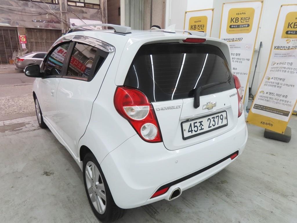 Chevrolet Spark - Vista 4