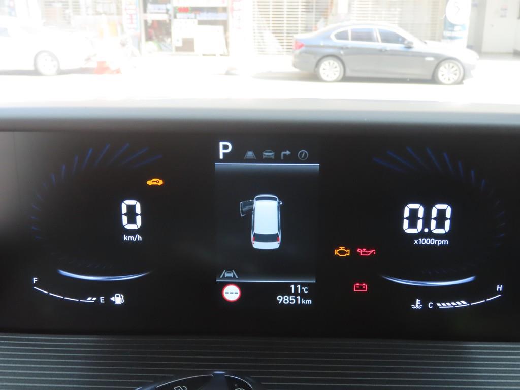 HYUNDAI Staria - Vista 9