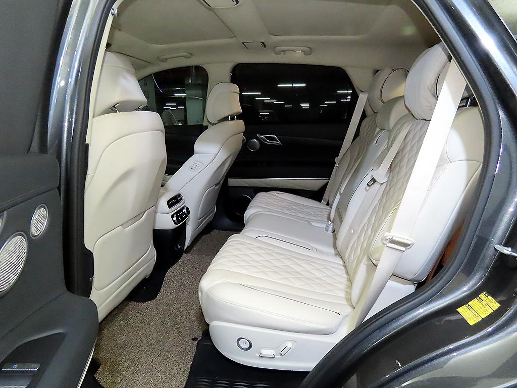 Genesis GV80 - Vista 11