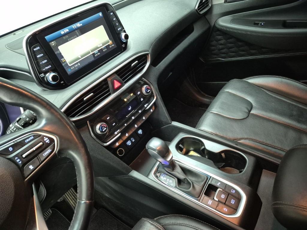 HYUNDAI Santa Fe - Vista 9