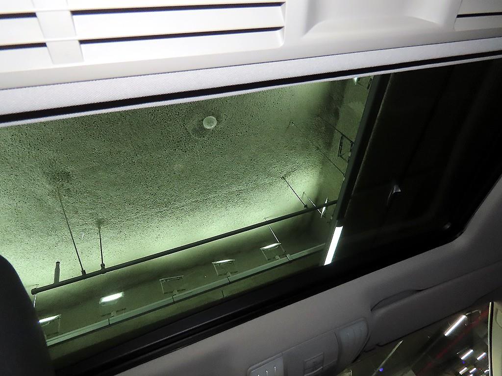 Mercedes Benz CLS Class 2012 Plateado - Importación desde Corea - HF Imports Iquique - Foto 17