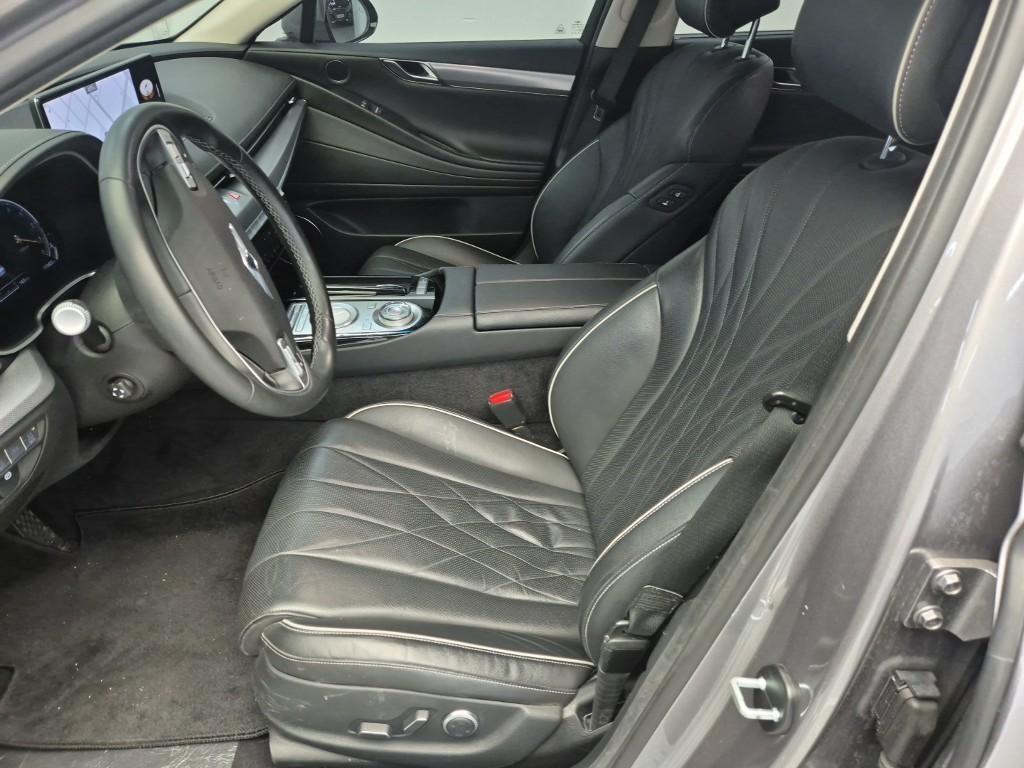 Genesis G80 - Vista 11