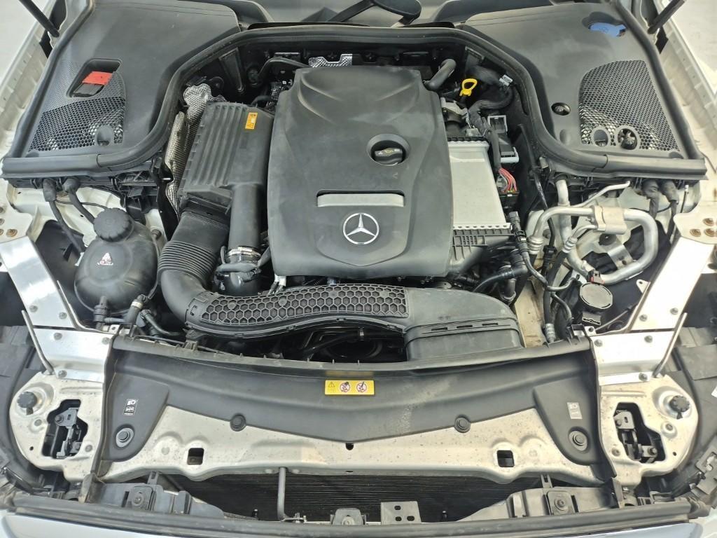 Mercedes Benz E class 2019 Blanco - Importación desde Corea - HF Imports Iquique - Foto 18