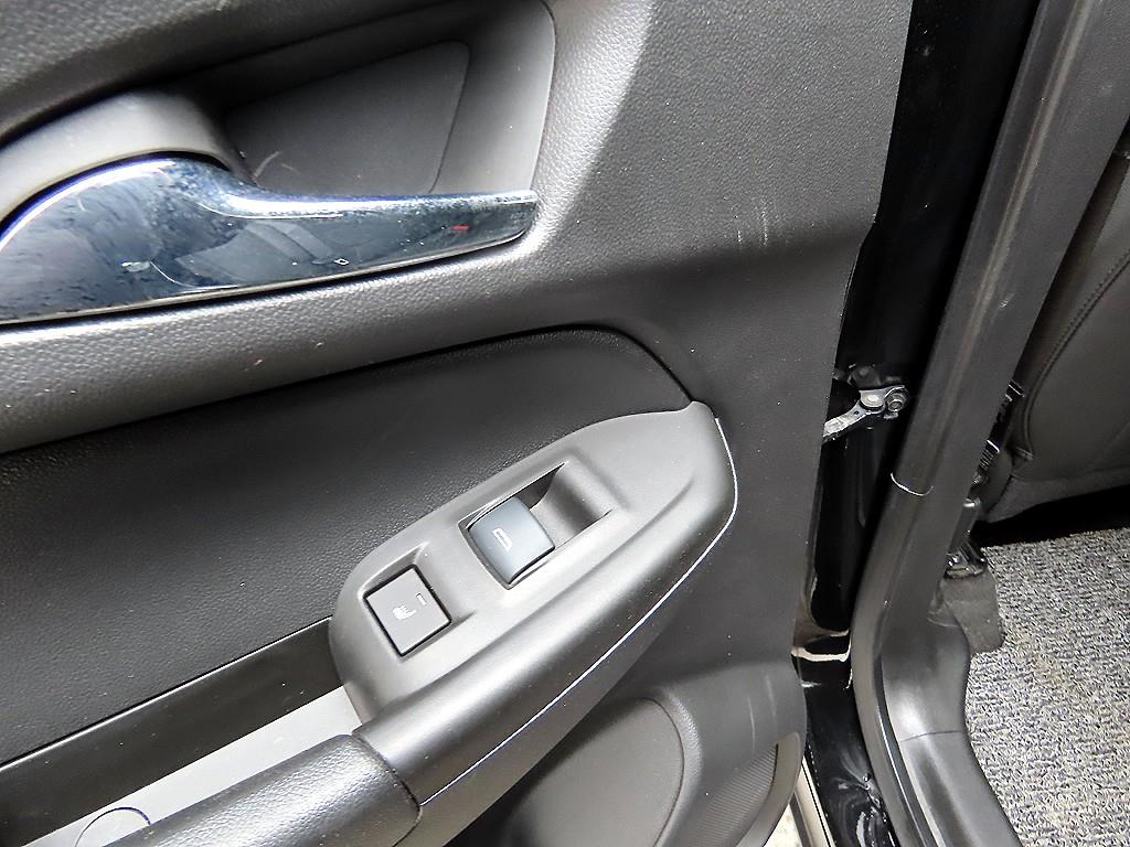 Chevrolet Trail Blazer 2023 Negro - Importación desde Corea - HF Imports Iquique - Foto 17