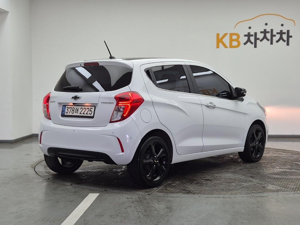 Chevrolet Spark - Vista 4