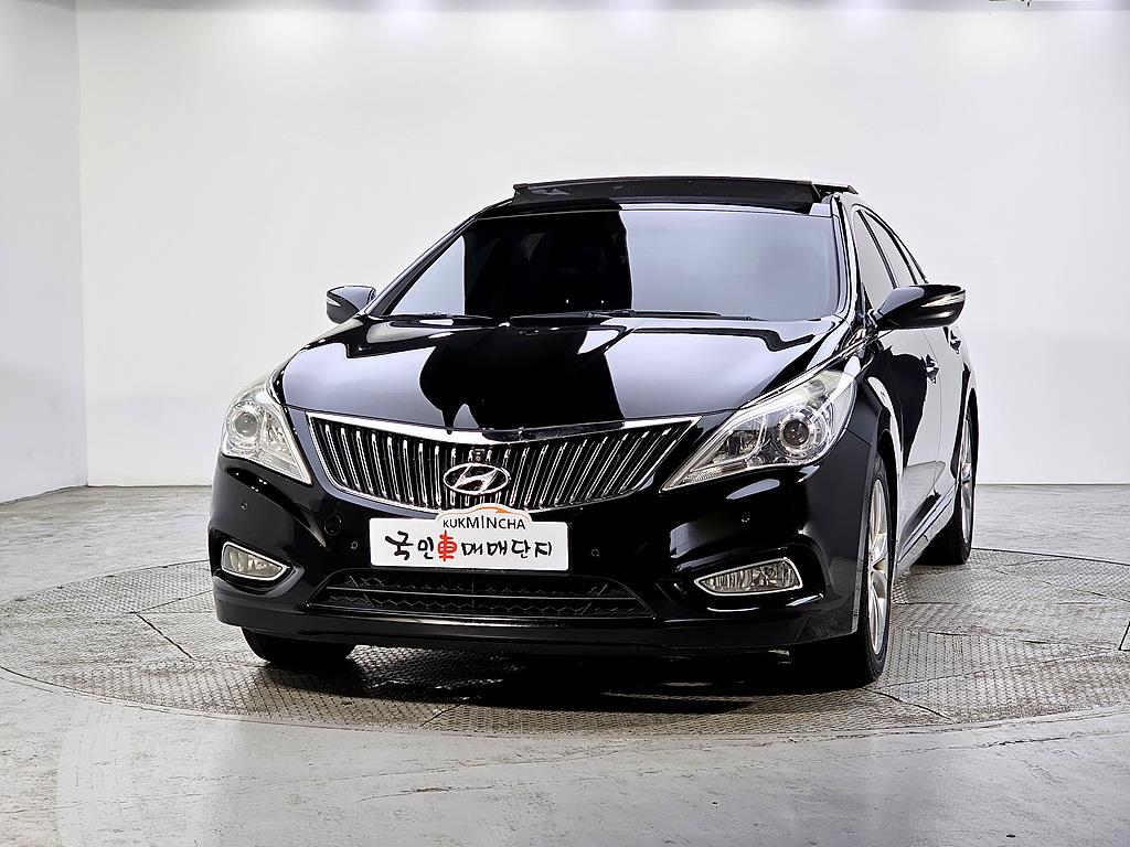 HYUNDAI Grandeur - Vista 2