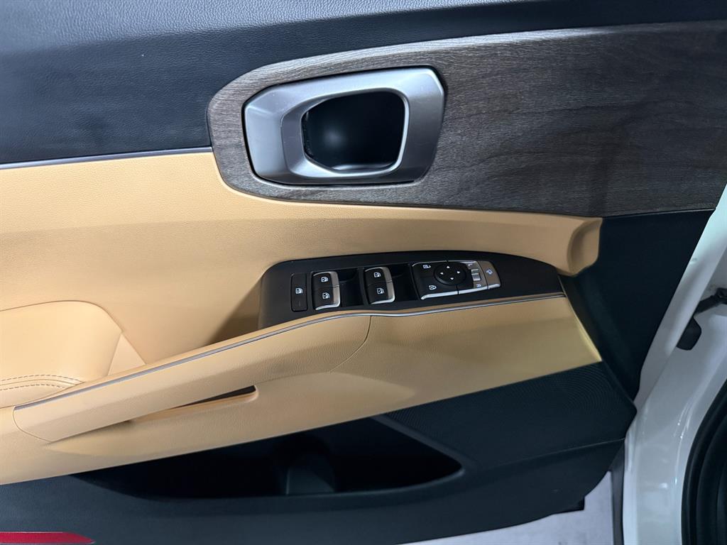 KIA Sorento - Vista 8