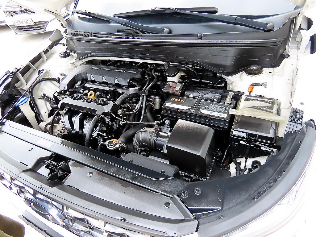 HYUNDAI Venue 2020 Blanco - Importación desde Corea - HF Imports Iquique - Foto 18