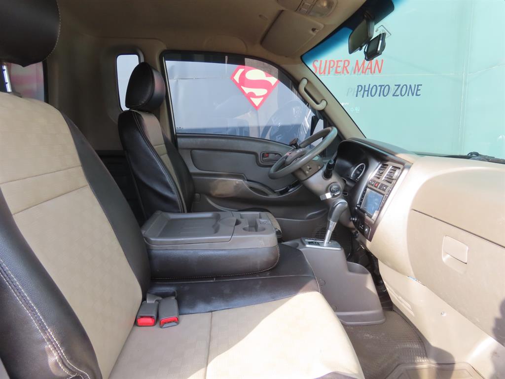 Small Truck Normal Box(High Deck) 2019 Blanco - Importación desde Corea - HF Imports Iquique - Foto 9