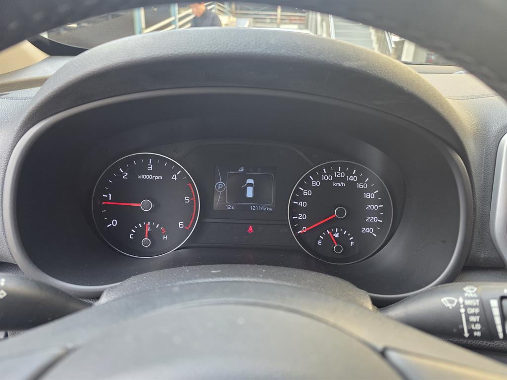 KIA Sportage - Vista 6