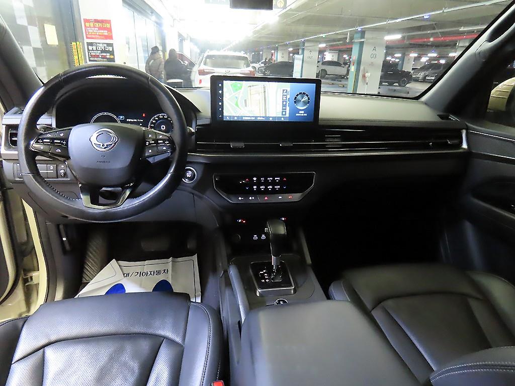 Ssangyong Rexton - Vista 10