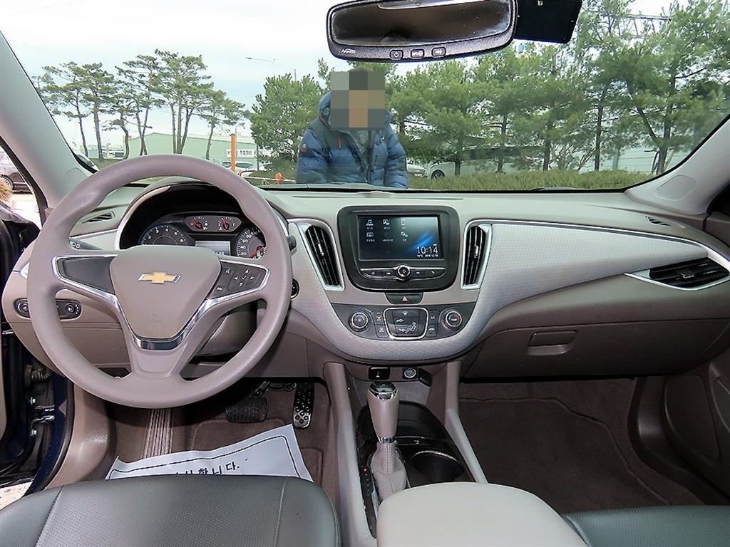 Chevrolet Malibu - Vista 7